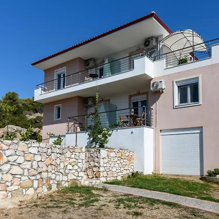 Petra Apartment