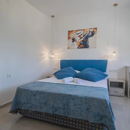Apartmán Petra Nikiti (Sithonia)